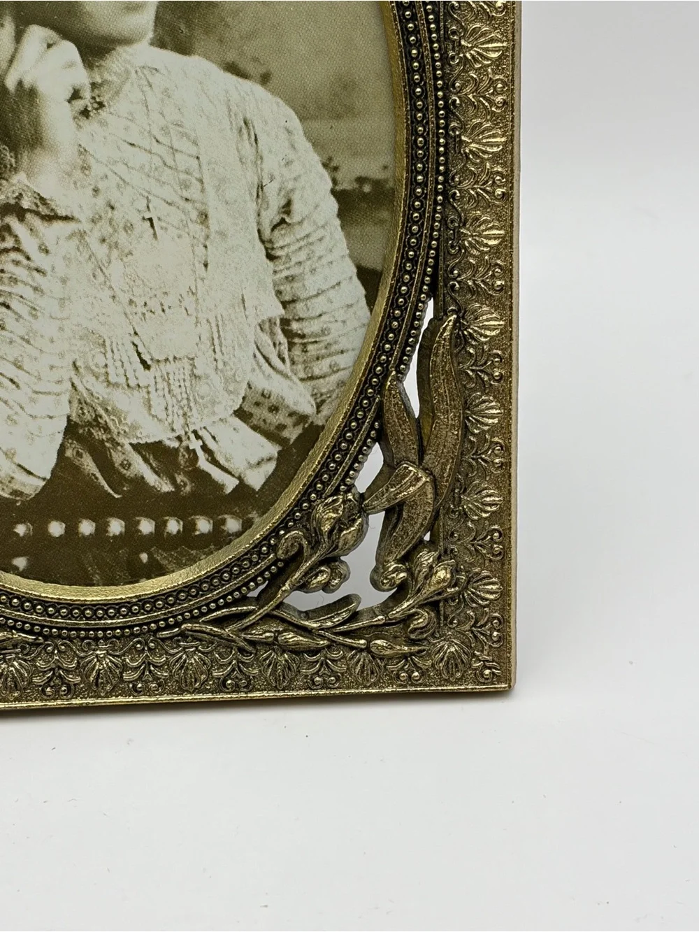 Victorian Style Antique Brass Metal Photo Frame Ornate Flower & Ribbon Design